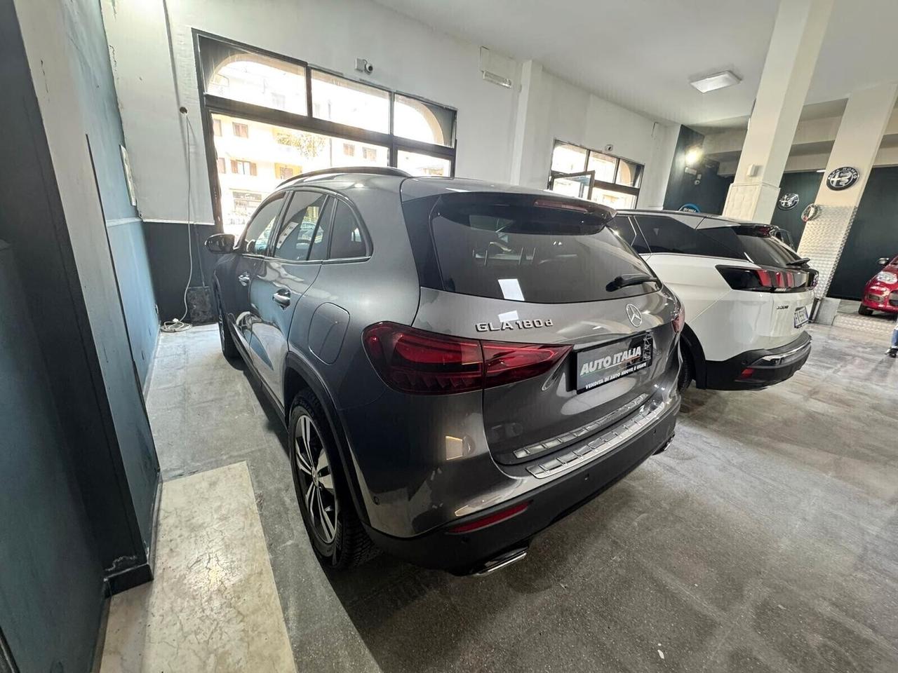 Mercedes-benz GLA 180 d Automatic AMG Line Premium Plus