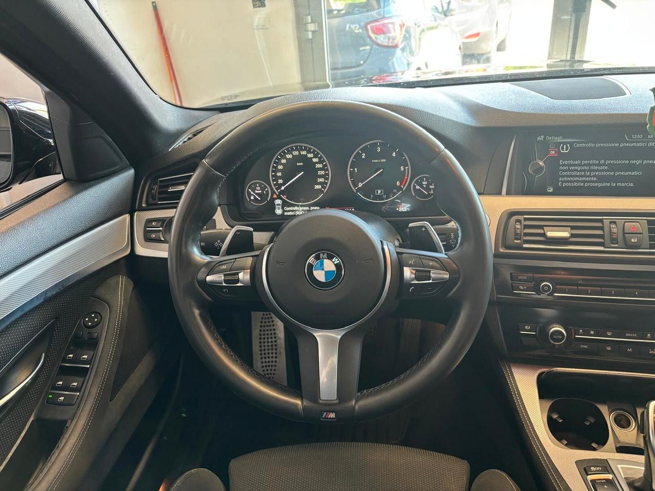 Bmw 525d -2015 xDrive Touring M sport