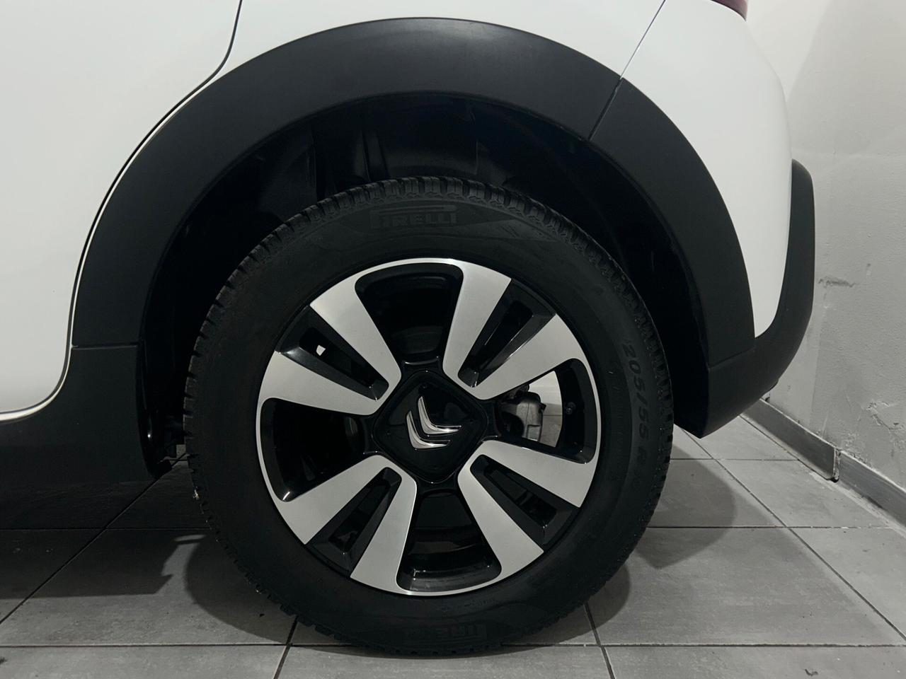 Citroen C3 PureTech 110 S&S EAT6 Shine Pack