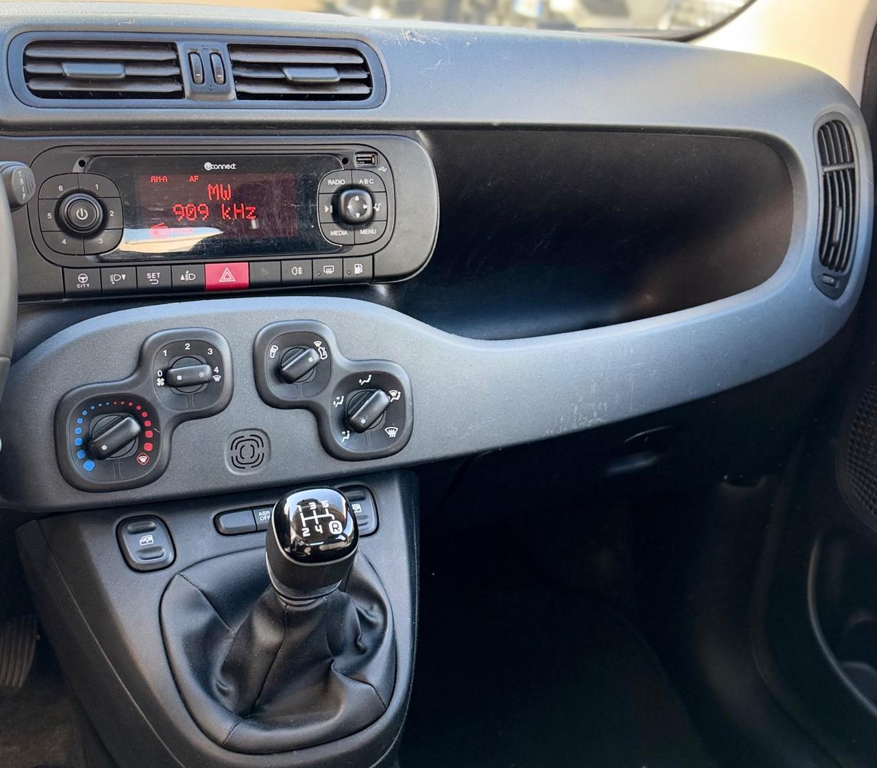 Fiat Panda 1.2 Gpl Lounge 69 Cv