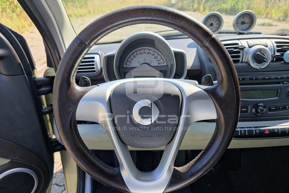 SMART fortwo 1000 52 kW MHD coupé pure