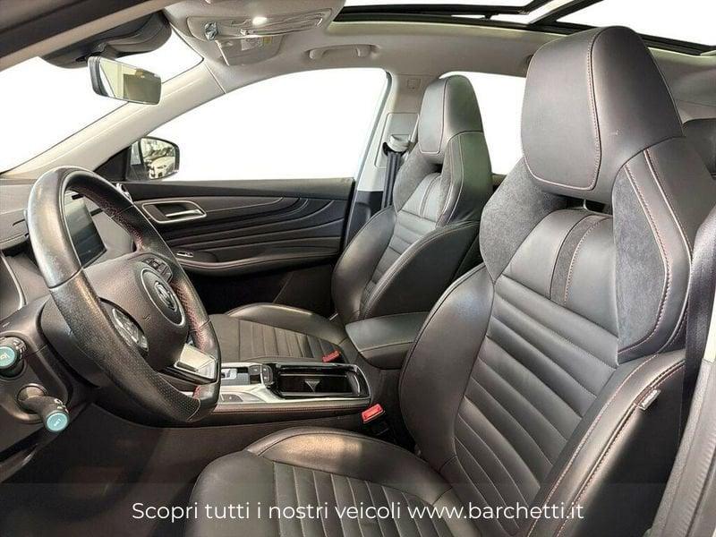 MG HS E 1.5 T-GDI plug-in hybrid Exclusive