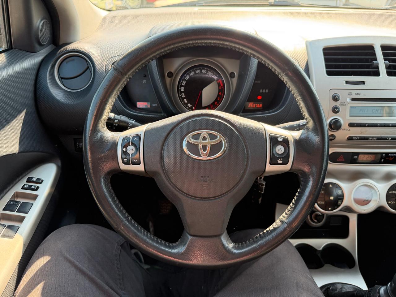 TOYOTA URBAN CRUISER 4x4 2009 1.4 DIESEL 90 CV