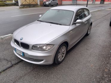 Bmw 118 118d cat 3 porte Attiva DPF neopatentati