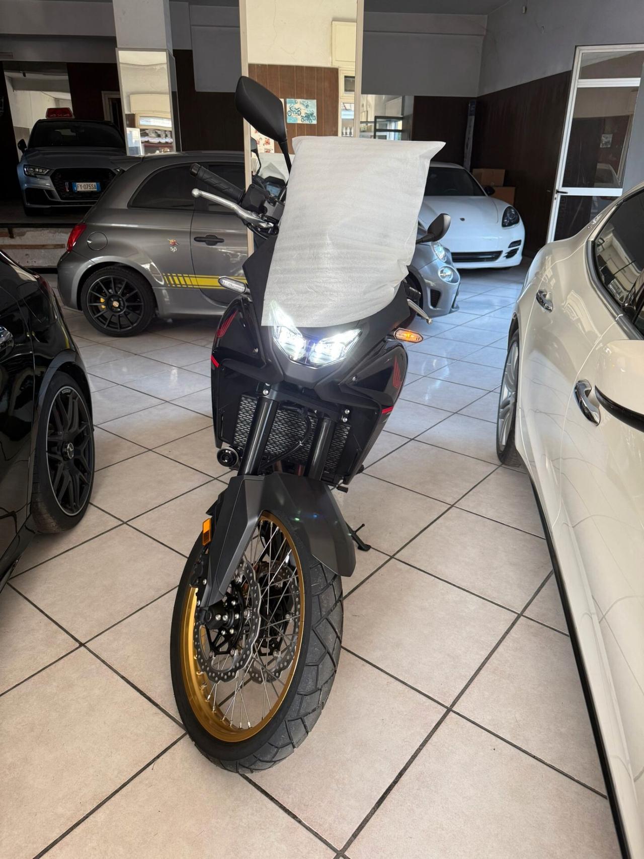 HONDA XL TRANSALP 750 KM O IN PRONTA CONSEGNA