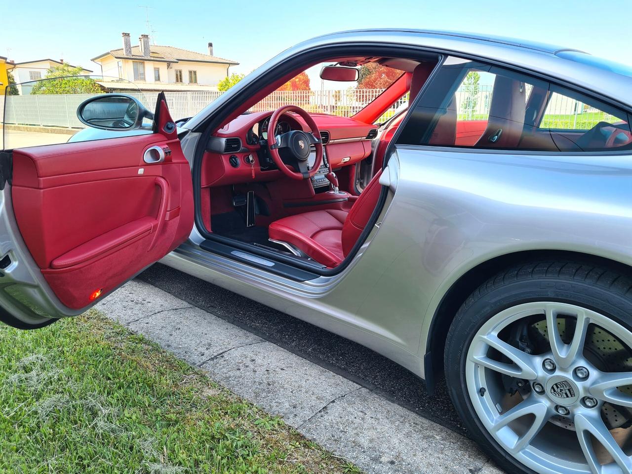 Porsche 911 997.2 Carrera Coupé