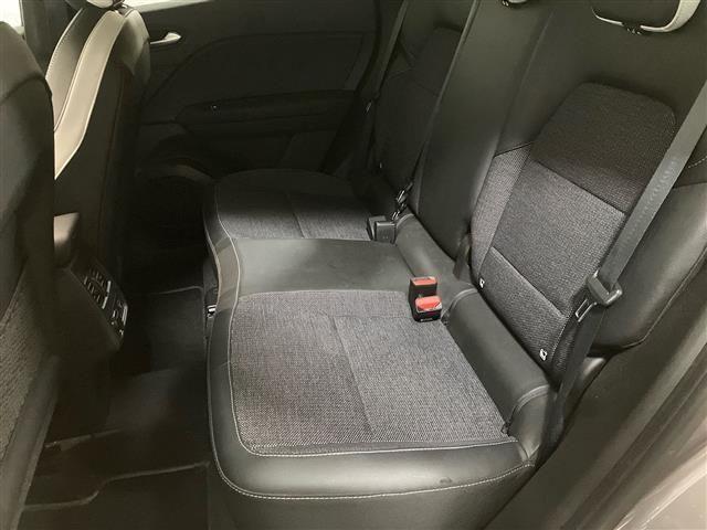 RENAULT Captur 1.6 E-Tech hybrid Techno Fast Track 145cv auto