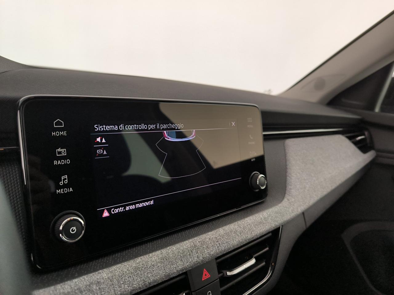 Skoda Kamiq 1.0 tsi black dots 95cv