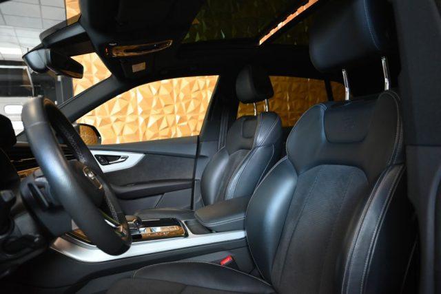 AUDI Q8 50TDI Q.TIP.286CV 2xS-LINE TET.22"SOSP.SED.RIS.CAM