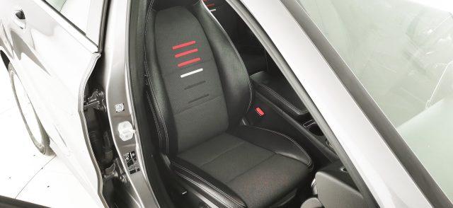 MERCEDES-BENZ A 220 d Automatic Business