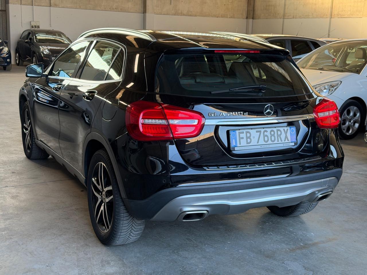 Mercedes-benz GLA 200 d Automatic Premium EURO 6 Tagliandi certificati