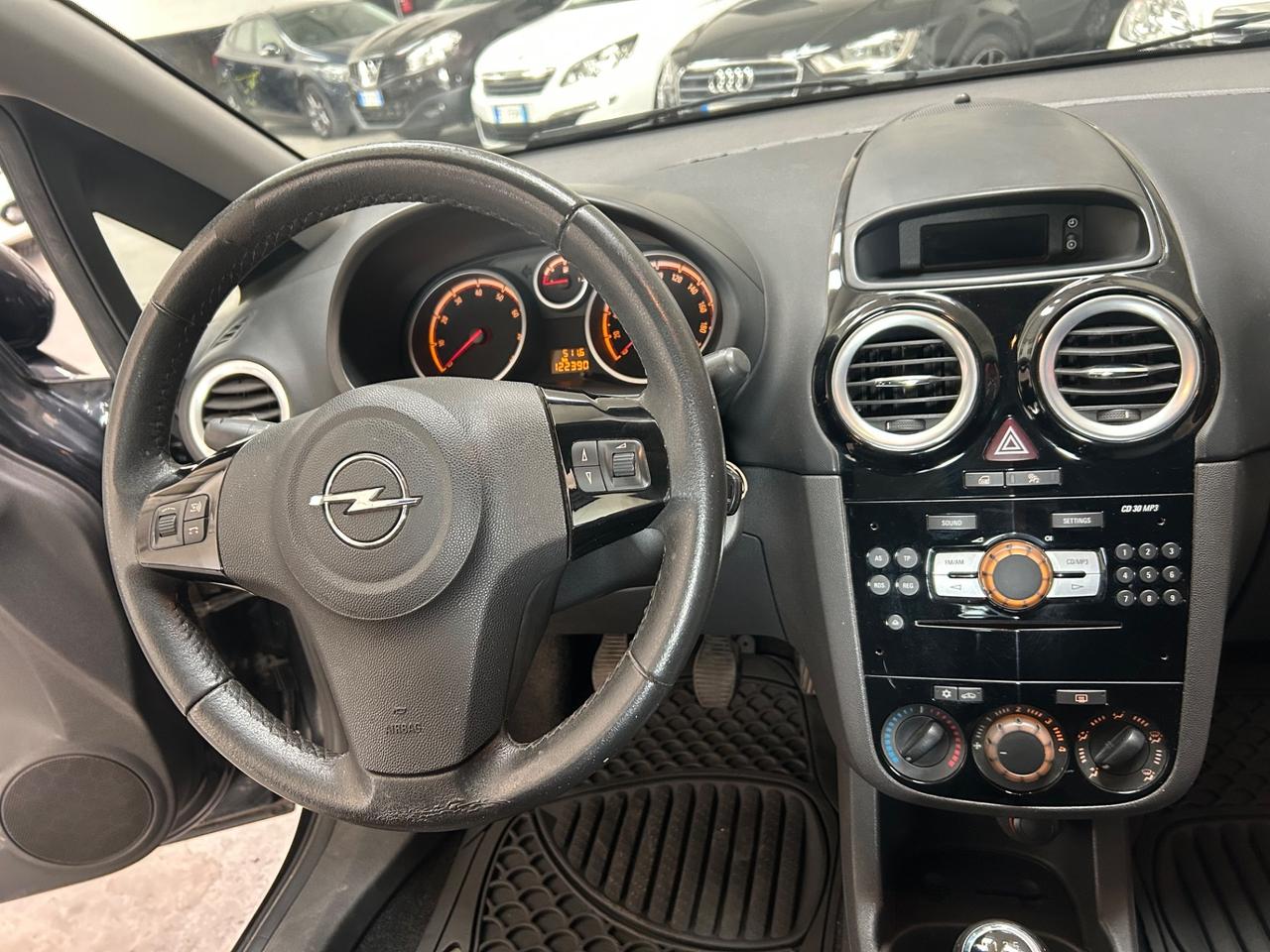 Opel Corsa Enjoy 1.2 benzina 80cv neopatentati