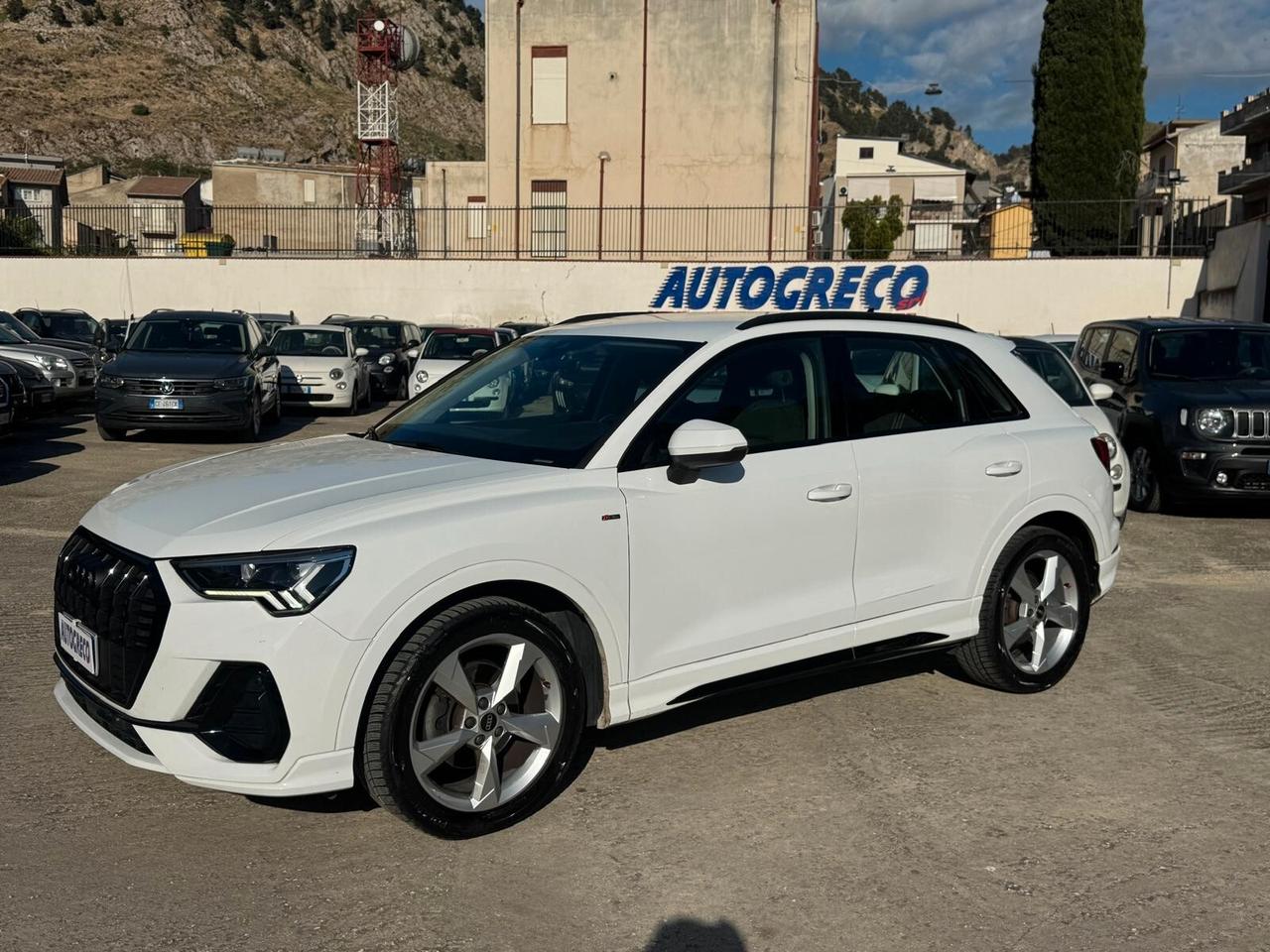 Audi Q3 35 TDI S tronic line edition
