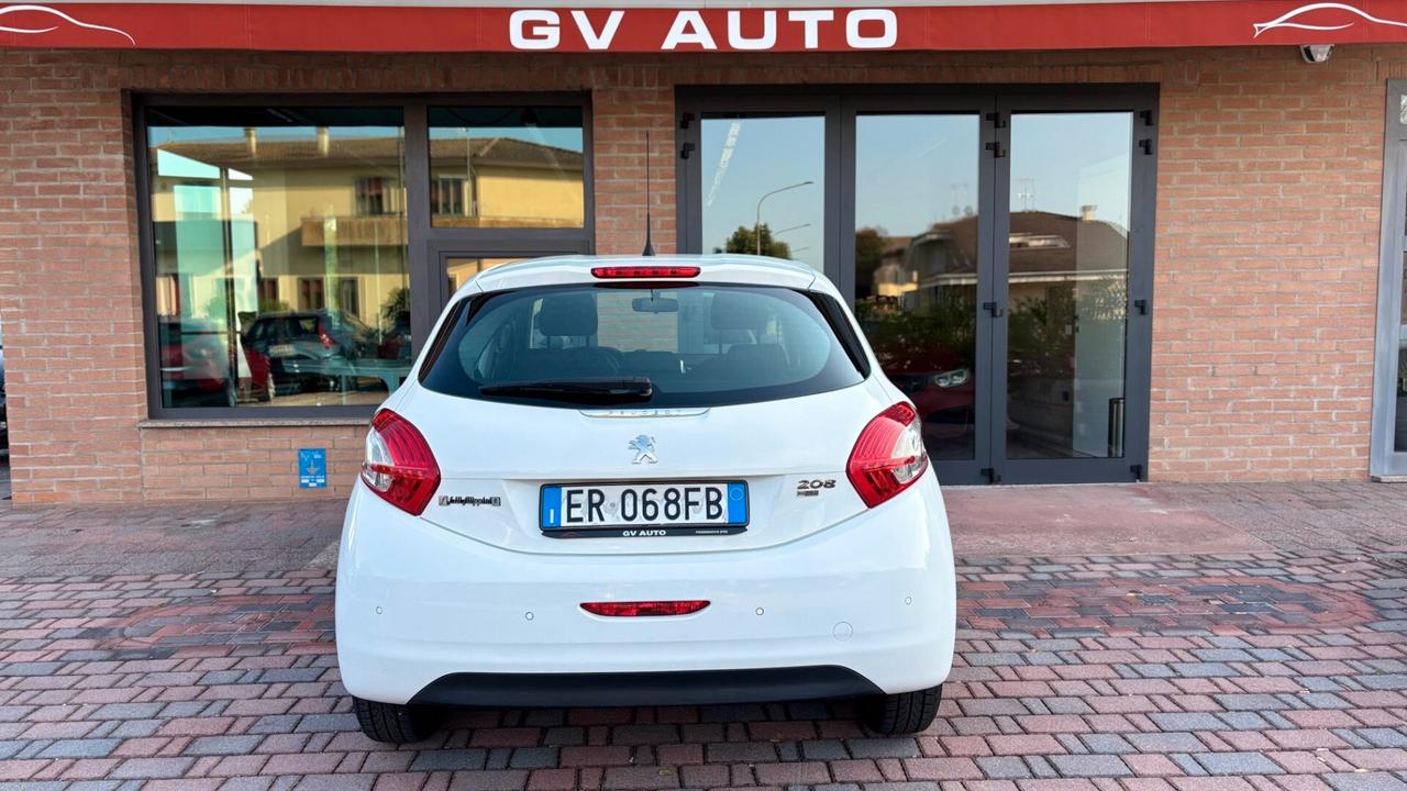 Peugeot 208 1.6 HDi 92CV 5 porte