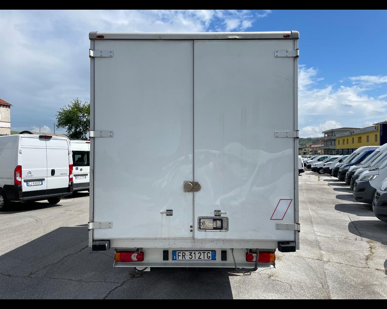 PEUGEOT PEUGEOT Boxer Cabinato porta laterale, trasporto mobili 160CV