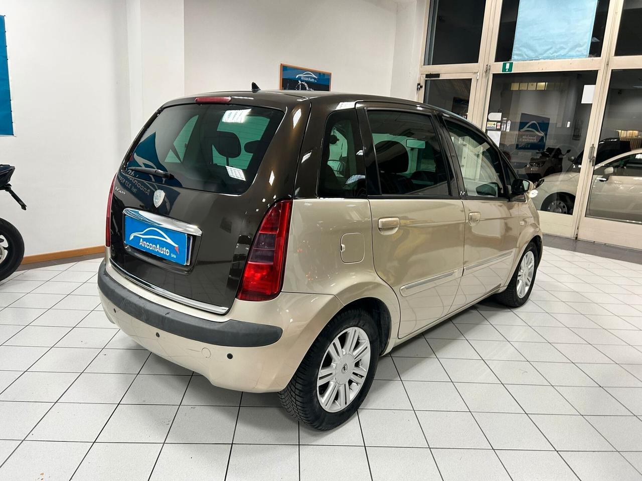 Lancia MUSA 1.4B X NEOPATENTATI 2006