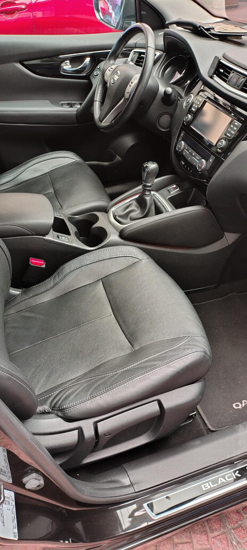 Nissan Qashqai 1.6 dCi 4WD Black Edition km. 47000