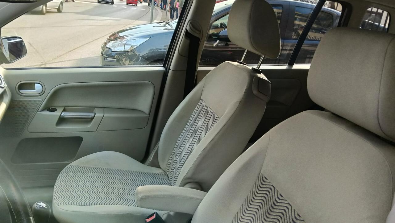 FORD FUSION 1.4 BENZ-AUTO-2008