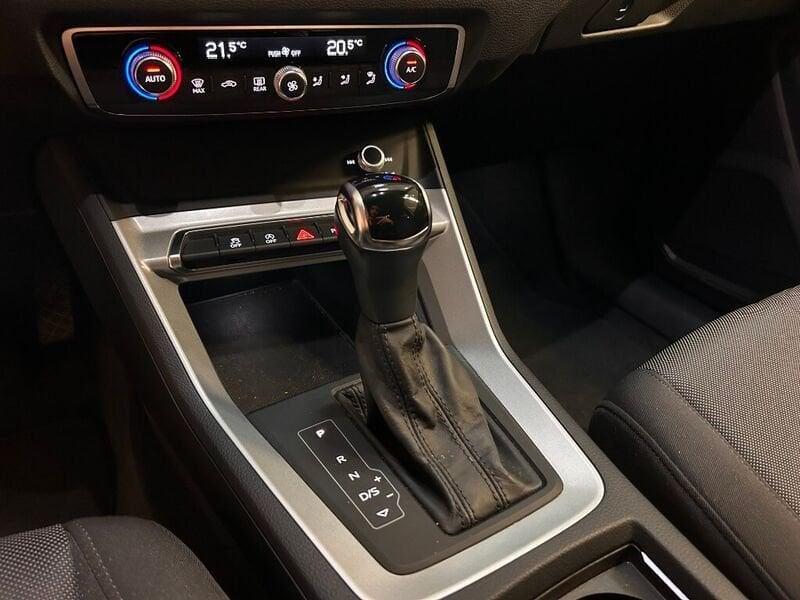 Audi Q3 35 TDI S tronic Business Advanced