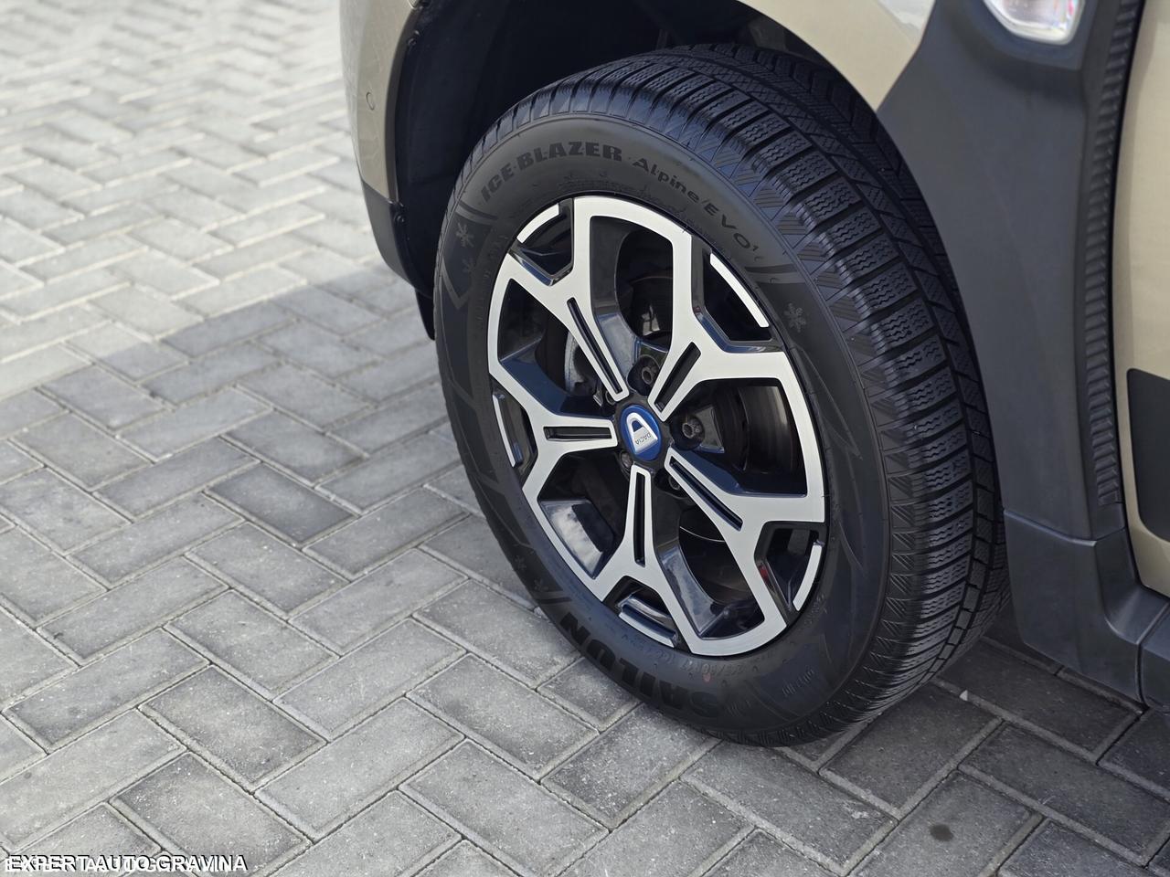 DACIA DUSTER 1.0 TCe GPL 15th ANNIVERSARY