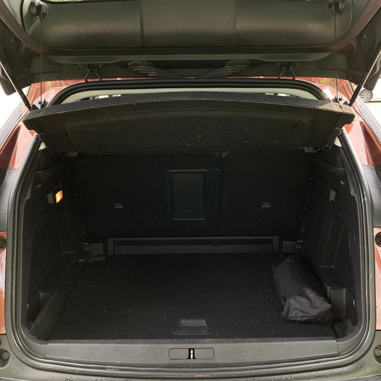 Peugeot 3008 BlueHDi 130 S&S EAT8 Allure