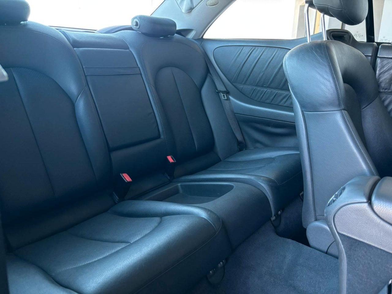 Mercedes CLK Coupe 200 k tps Elegance