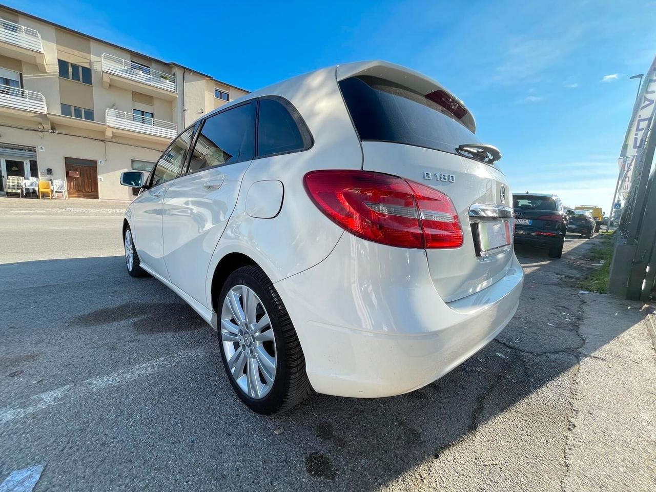 Mercedes-benz B 180 d Automatic Premium