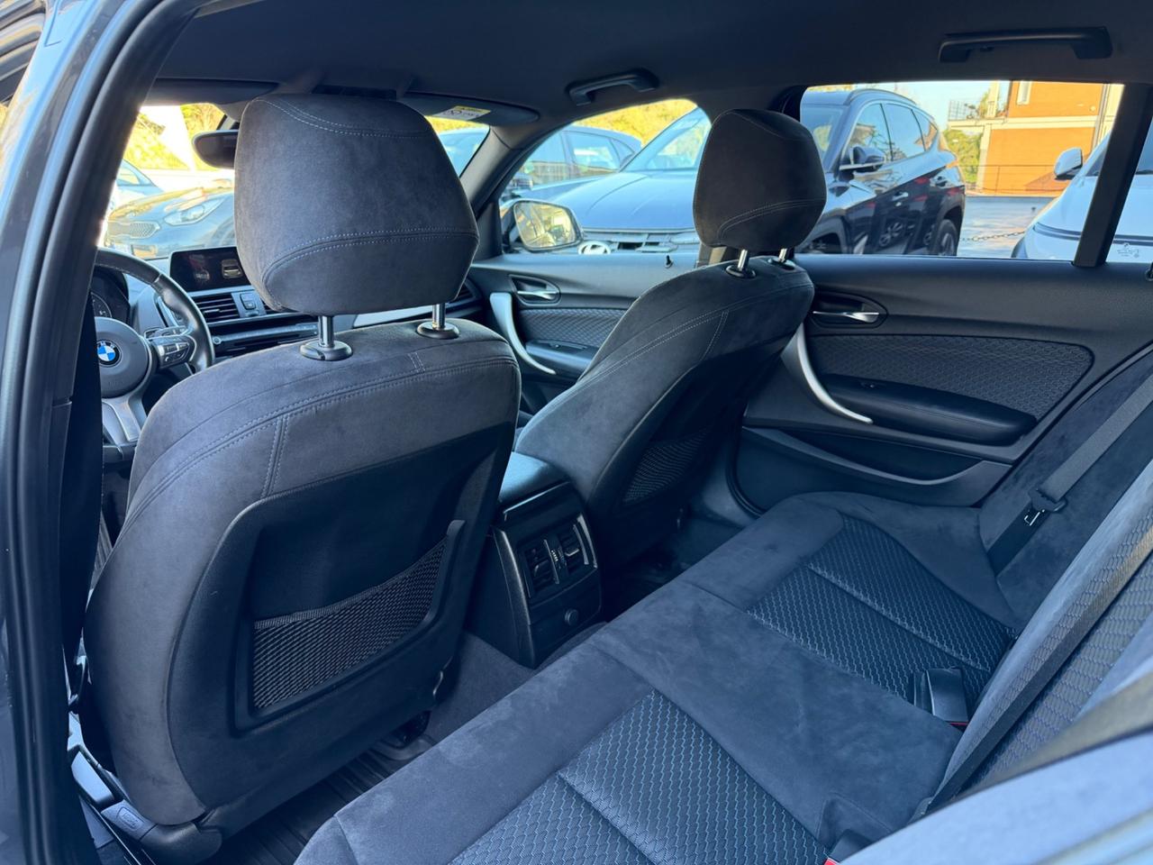 Bmw 118 118d 5p. Msport