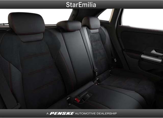 Mercedes-Benz GLA 200 200 d 4MATIC