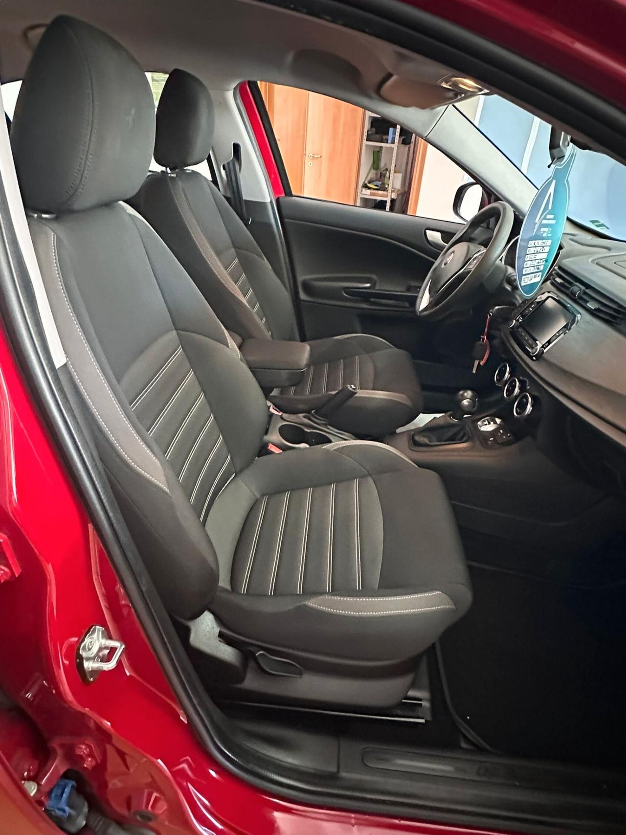 Alfa Romeo Giulietta 1.6 JTDm TCT 120 CV Sportiva