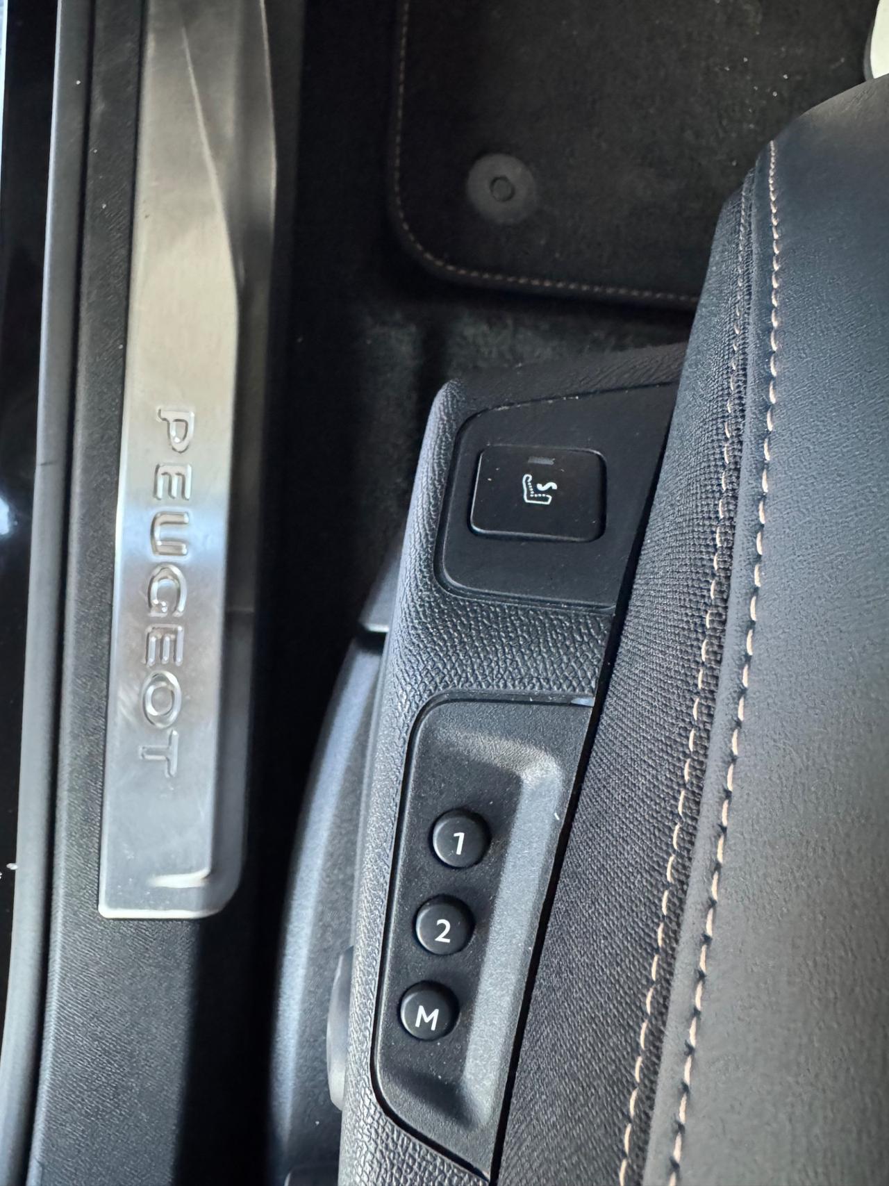 Peugeot 3008 BlueHDi 130 S&S EAT8 GT