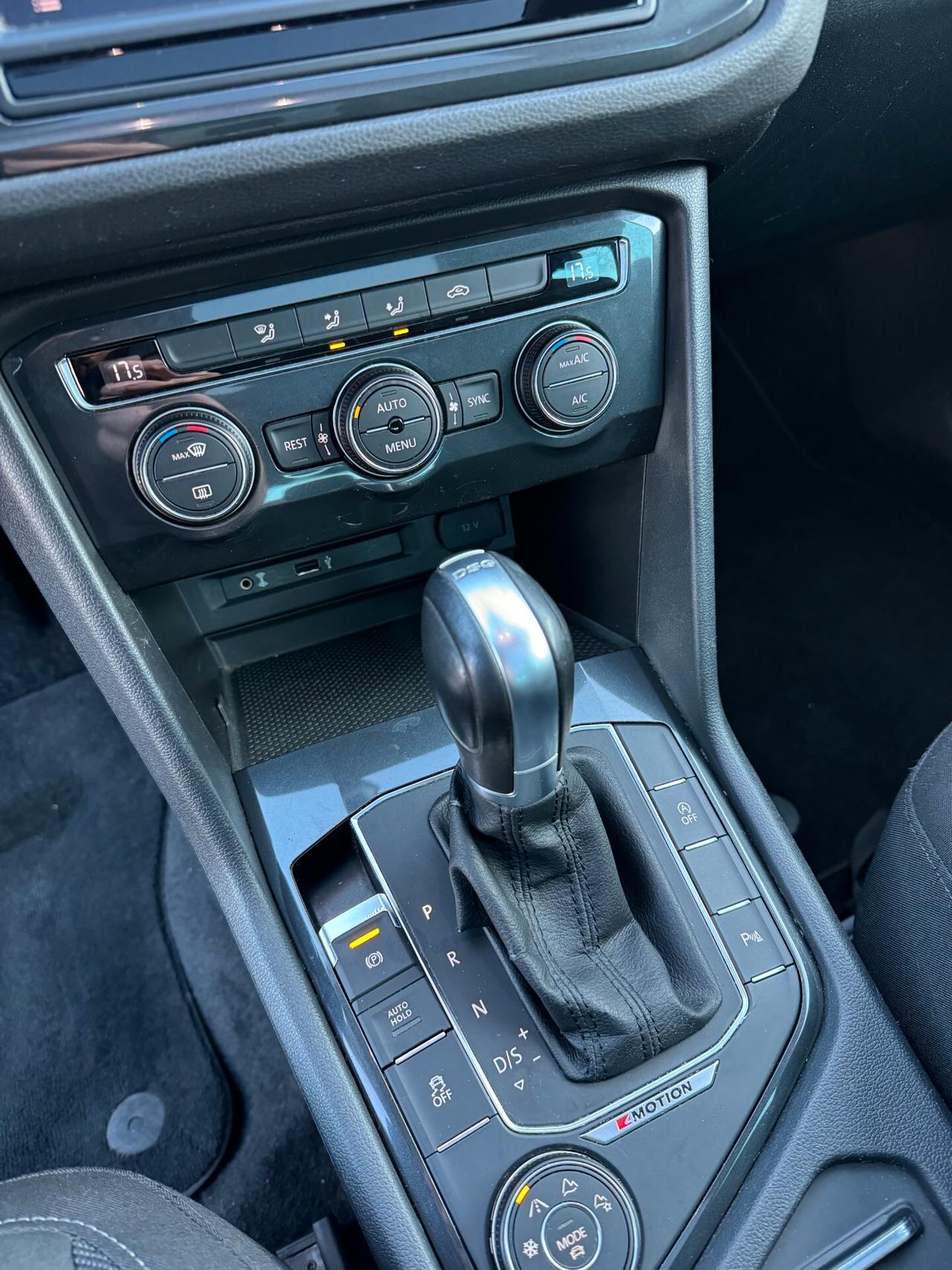 Volkswagen Tiguan 2.0 TSI 180 CV DSG 4MOTION Executive FULL