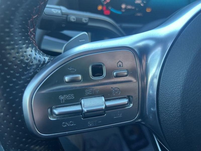 Mercedes-Benz GLA GLA 200 d Automatic Premium