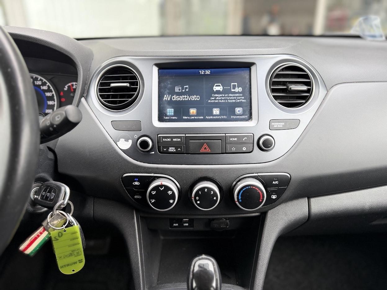 Hyundai i10 1.0 Benzina 67CV E6 Automatica Neo -2019