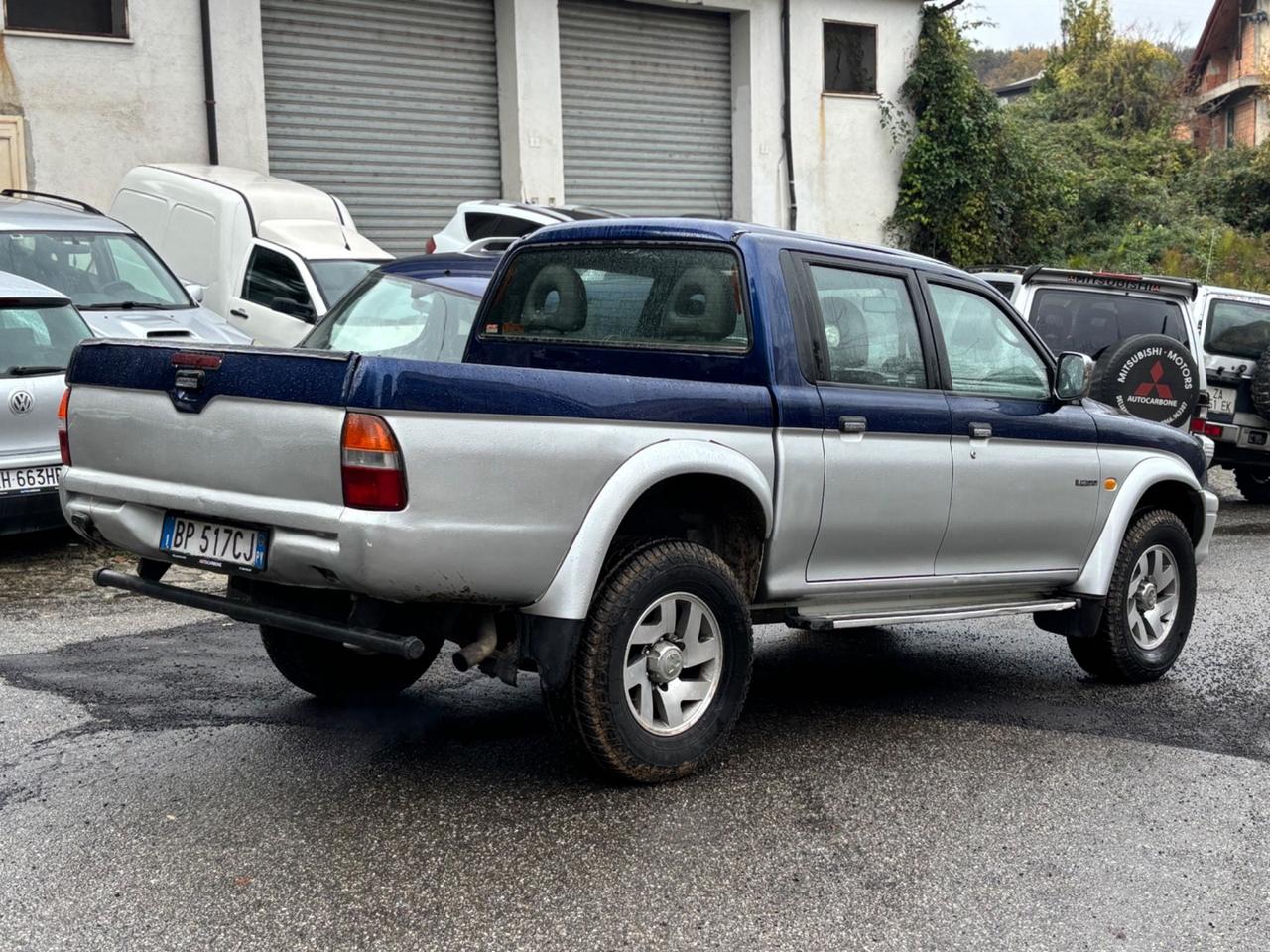 Mitsubishi L200 2.5 TDI 4WD Club Cab Pup. GLS Targ.