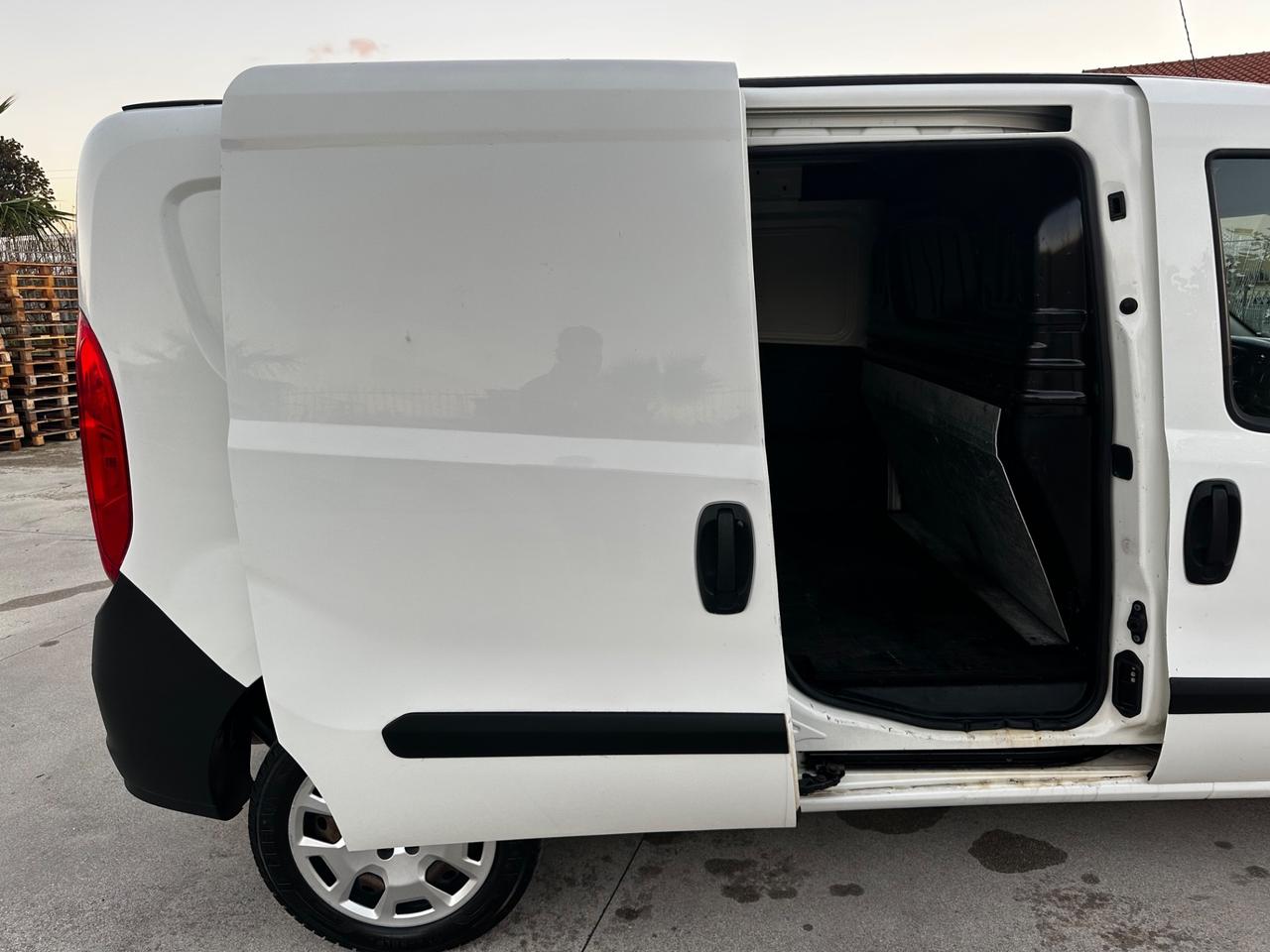 Fiat Doblò 1.4 Natural Power 120cv Cargo Maxi 2019