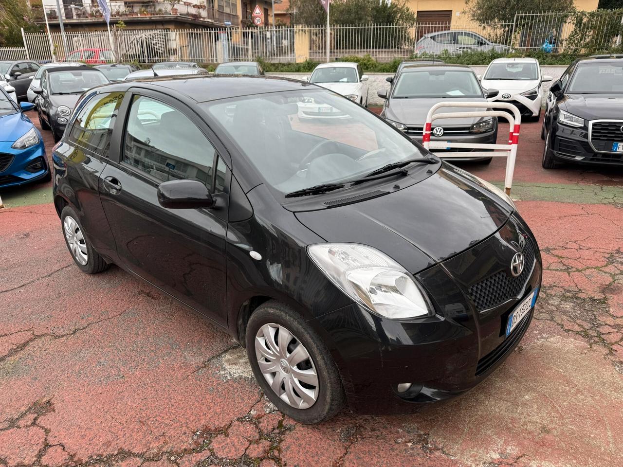 TOYOTA YARIS * PRONTA CONSEGNA