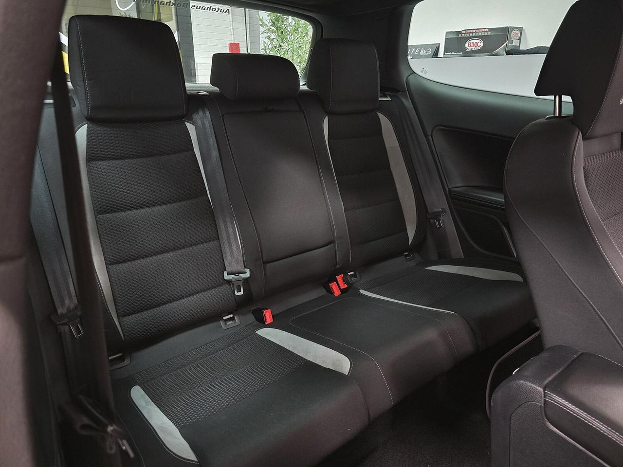 Volkswagen Golf R 2.0 tsi 4motion 270cv dsg_GARANZIA 12 MESI_SERVICE BOOK