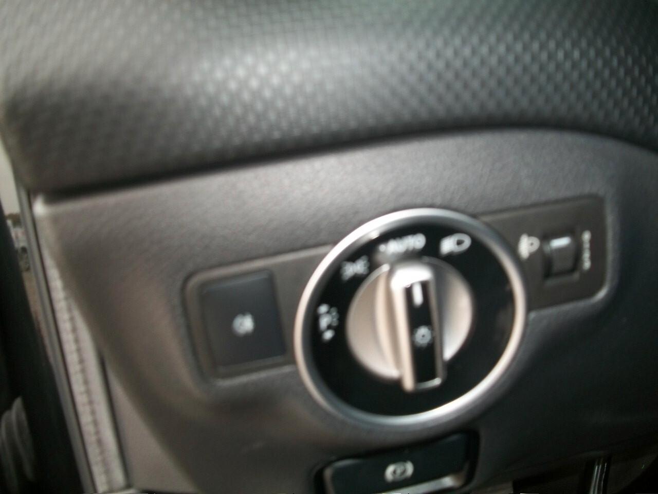 Mercedes-benz A 180 Premium CC 1595 KW 90 HP 122 KM 97650 TALIANDATI GARANZIA UN ANNO BENZINA EURO 06 NERA