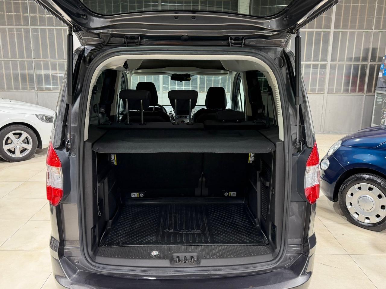 Ford Tourneo Courier 1.5 TDCI 75 CV Sport 5 Posti