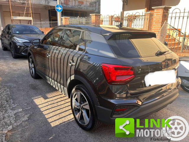 AUDI Q2 30 TDI Business