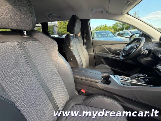 PEUGEOT 5008 BlueHDi 130 S&S EAT8 Allure