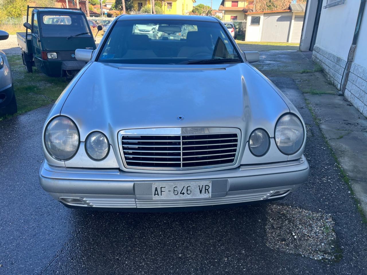 Mercedes-benz E 230 cat Elegance GPL CAMBIO AUTOMATICO