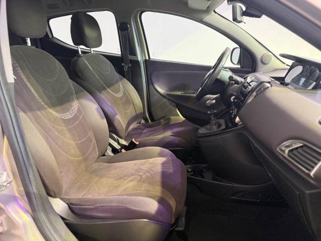 LANCIA Ypsilon 1.2 69 CV 5 porte GPL Ecochic Gold
