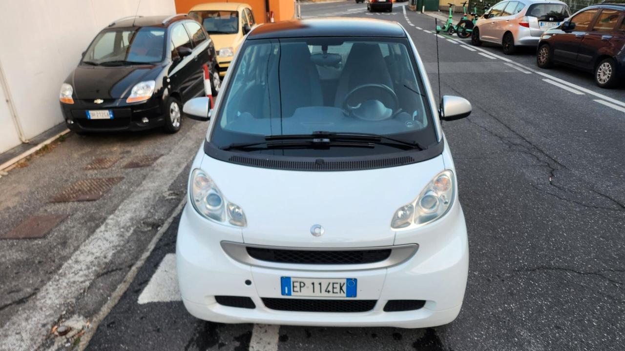Smart ForTwo 1000 52 kW coupé passion