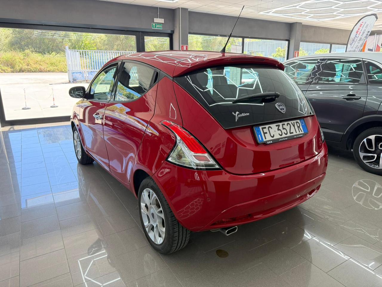 Lancia Ypsilon 1.3 MJT 16V 95 CV 5 porte S&S Gold