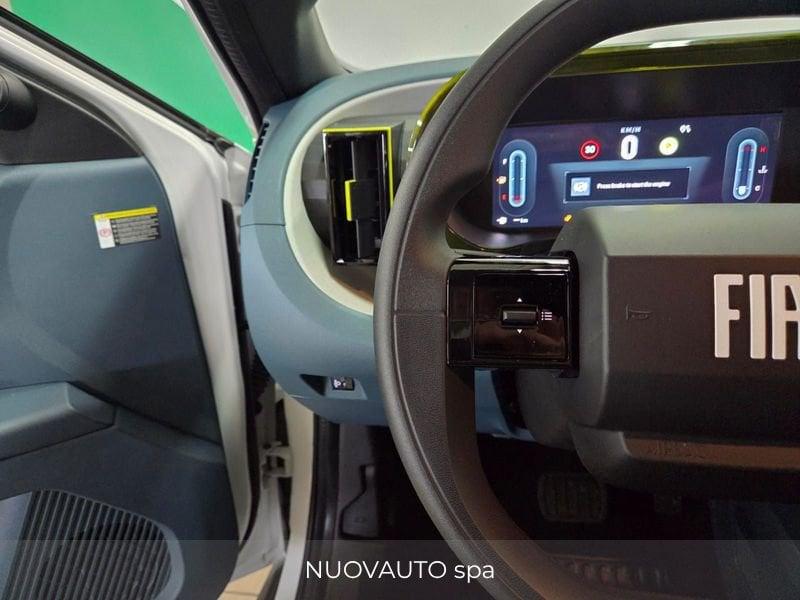 FIAT Grande Panda Hybrid Hybrid Pop con AUTORADIO