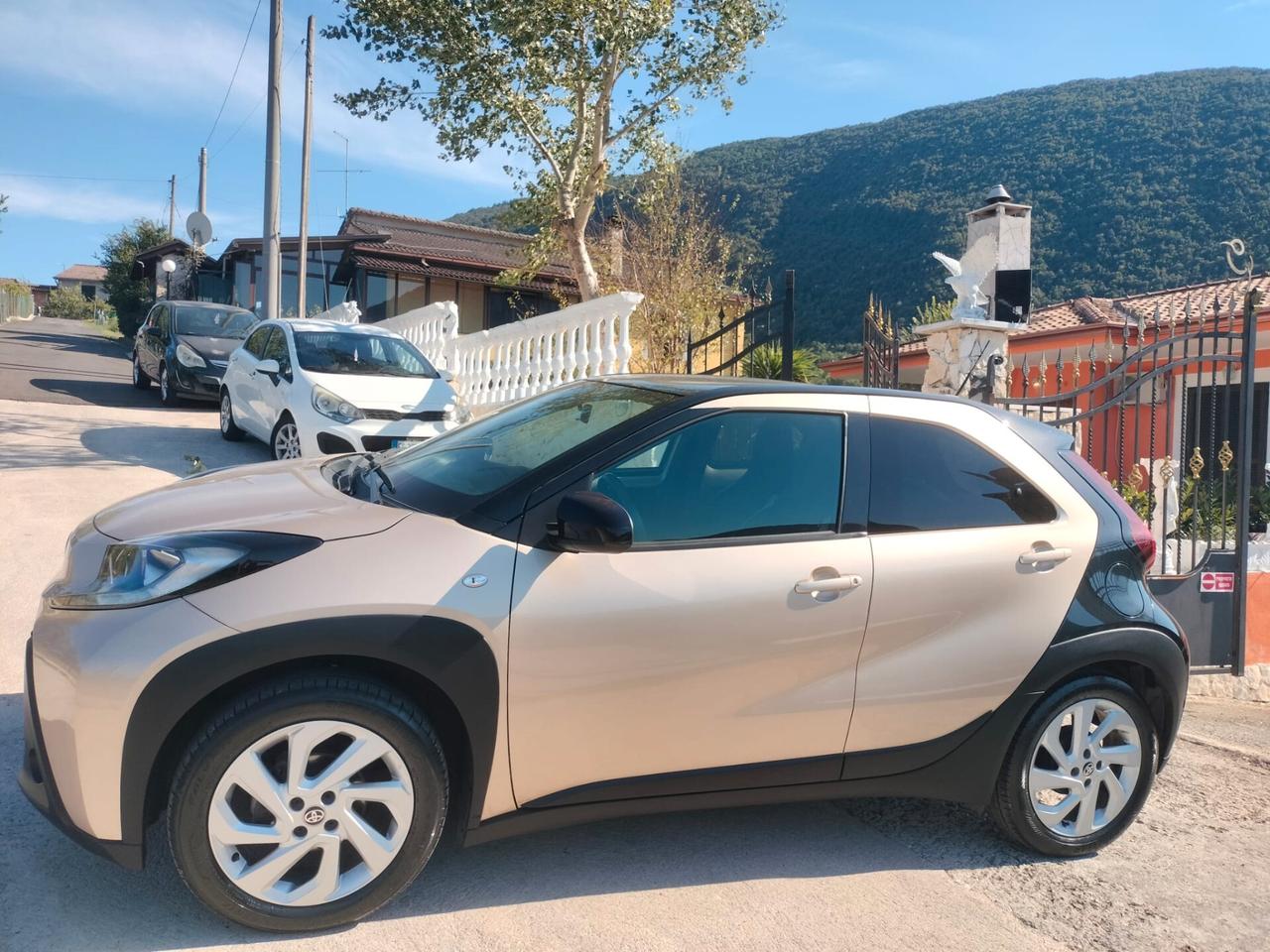 TOYOTA AYGO X 72 CV Trend (2022) - Senza Busta Paga - Rent to Buy