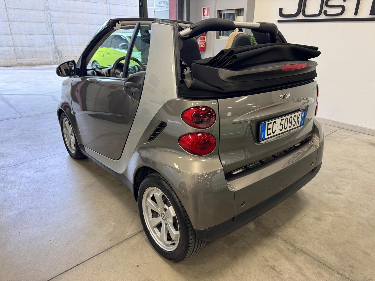 Smart ForTwo 1000 62 kW cabrio passion