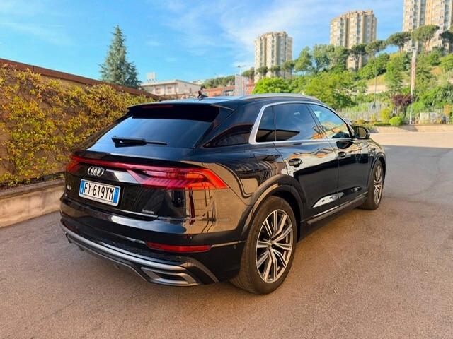 Audi Q8 50 TDI 286 CV quattro tiptronic Sport